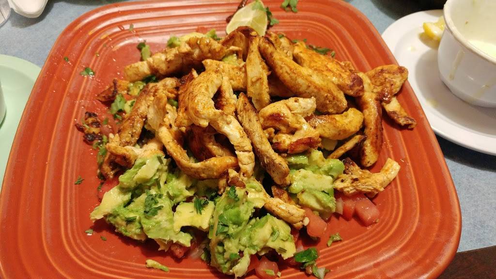 Fiesta Time Mexican Grill | restaurant | 11320 Maple Brook Dr, Louisville, KY 40241, USA | 5024259144 OR +1 502-425-9144