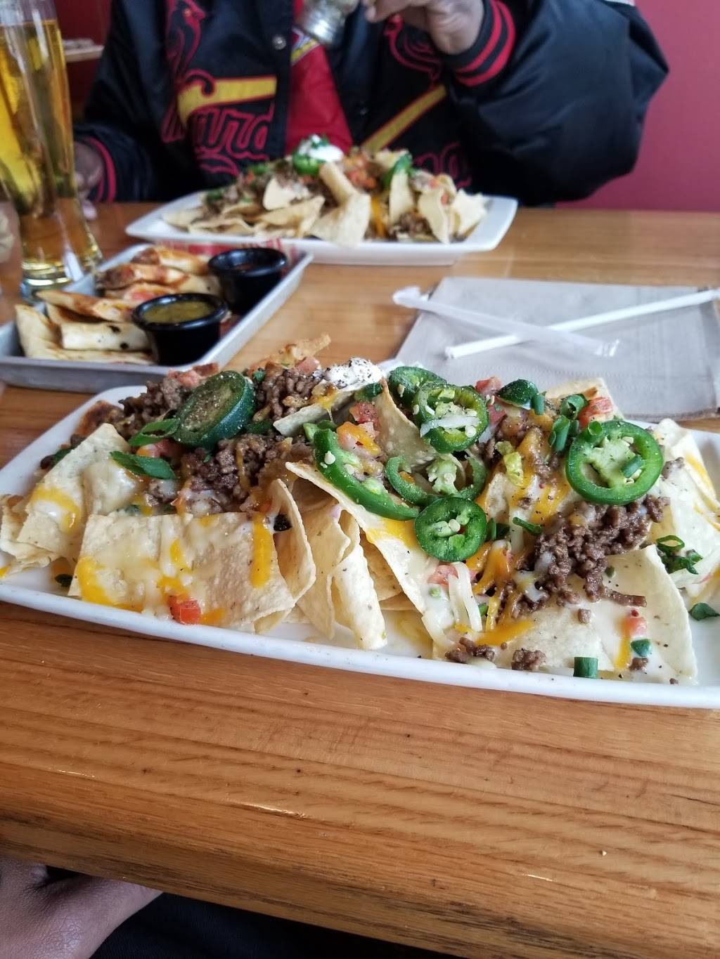 Applebees Grill + Bar | restaurant | 4550 Forest Park Ave, St. Louis, MO 63108, USA | 3144546636 OR +1 314-454-6636