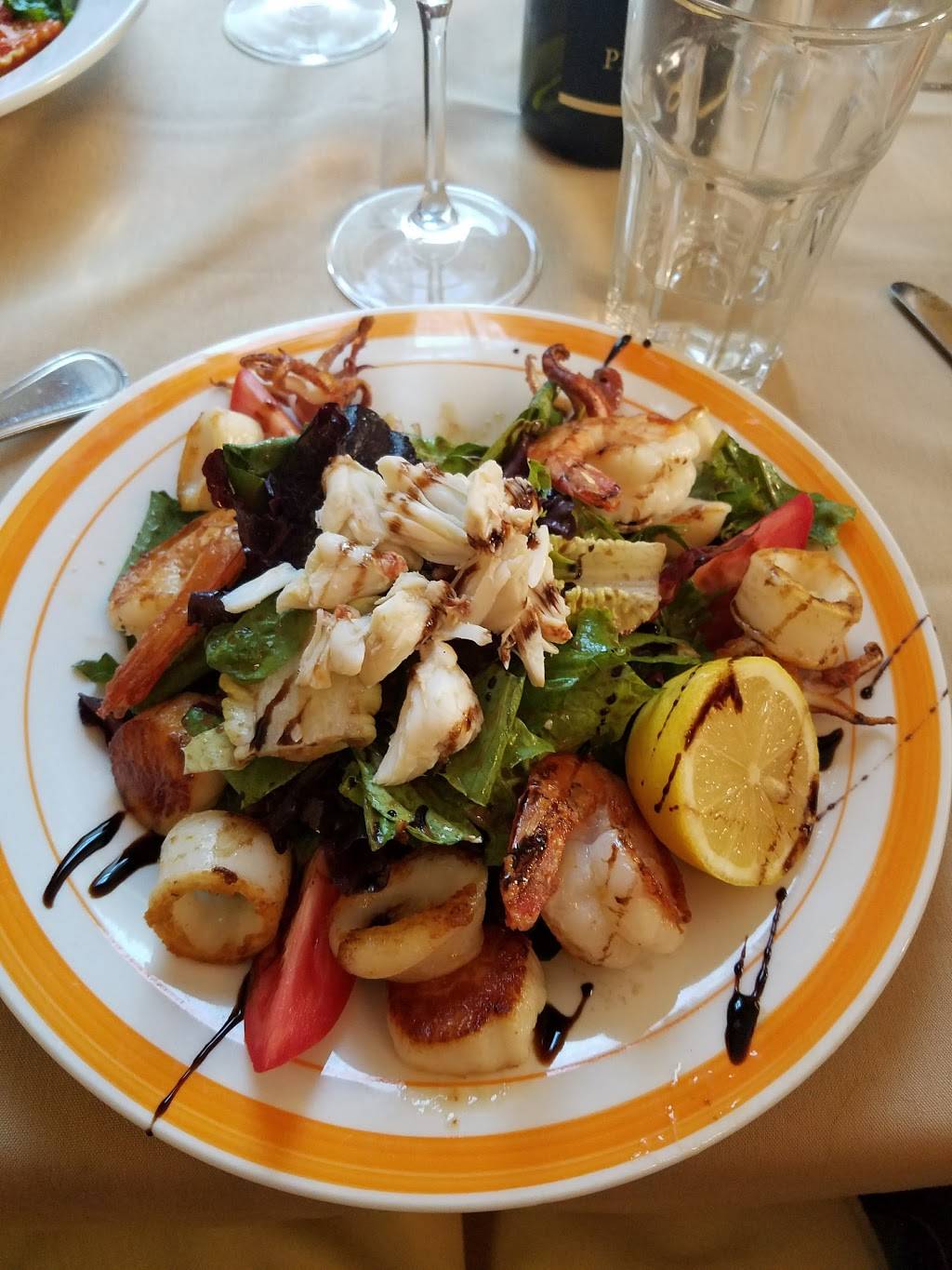 Fiorino | restaurant | 3572 Indian Queen Ln, Philadelphia, PA 19129, USA | 2158431500 OR +1 215-843-1500