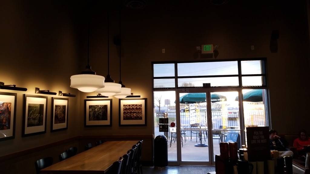 Starbucks | cafe | 210 W Blackstock Rd, Spartanburg, SC 29301, USA | 8645874843 OR +1 864-587-4843