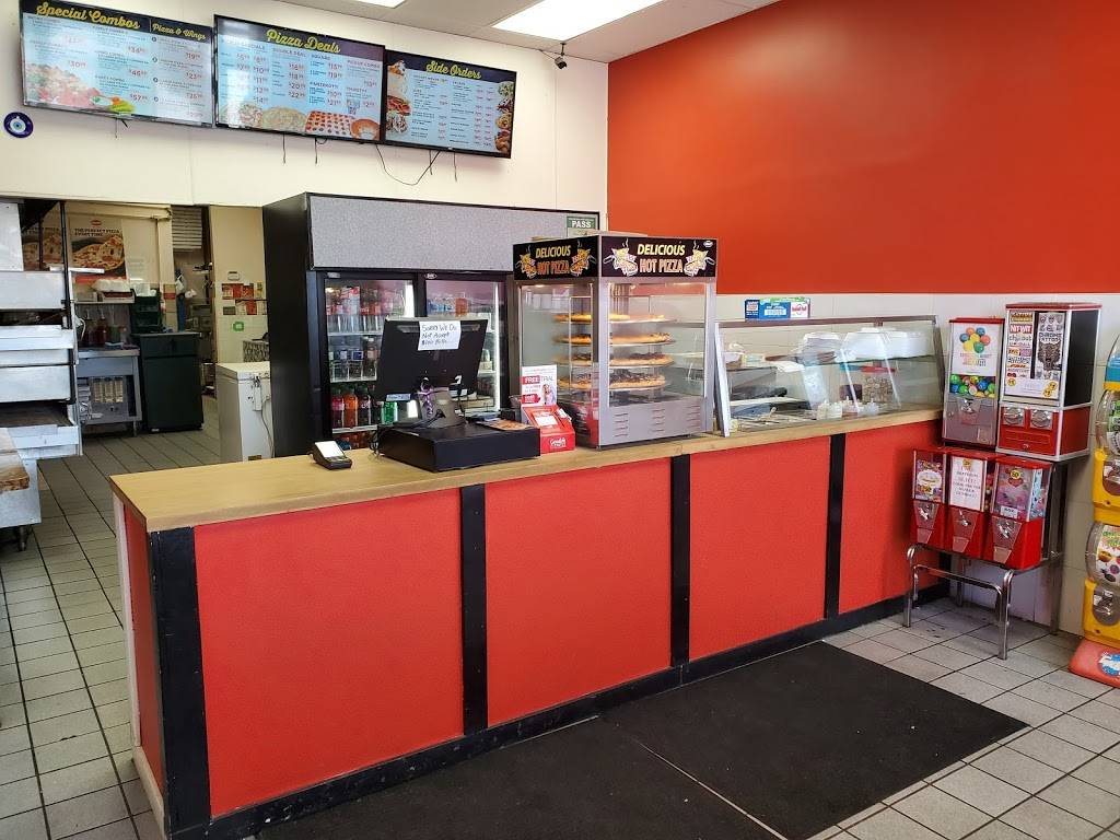 Bronx Pizza | meal takeaway | 205 Quigley Rd, Hamilton, ON L8K 5M8, Canada | 9055610220 OR +1 905-561-0220