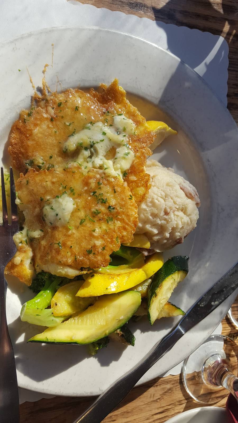 Zio Fraedos | restaurant | 23 Harbor Way, Vallejo, CA 94590, USA | 7076428984 OR +1 707-642-8984