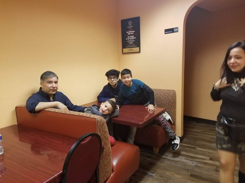 Beverly Pizza | meal delivery | 7605 Beverly Blvd, Everett, WA 98203, USA | 4252650040 OR +1 425-265-0040