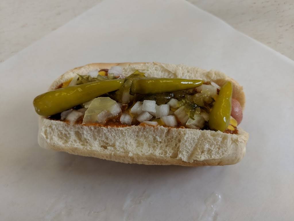 Hey Hot Dog | meal takeaway | 601 Ruby St, Joliet, IL 60435, USA | 8157235487 OR +1 815-723-5487