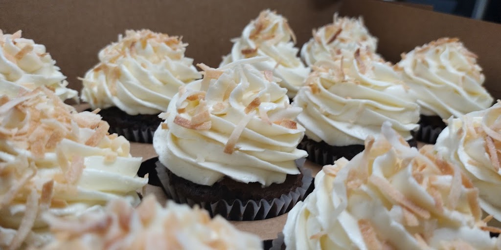 Simons Caribbean Cafe | restaurant | 425 North Dr, Melbourne, FL 32934, USA | 3213458328 OR +1 321-345-8328