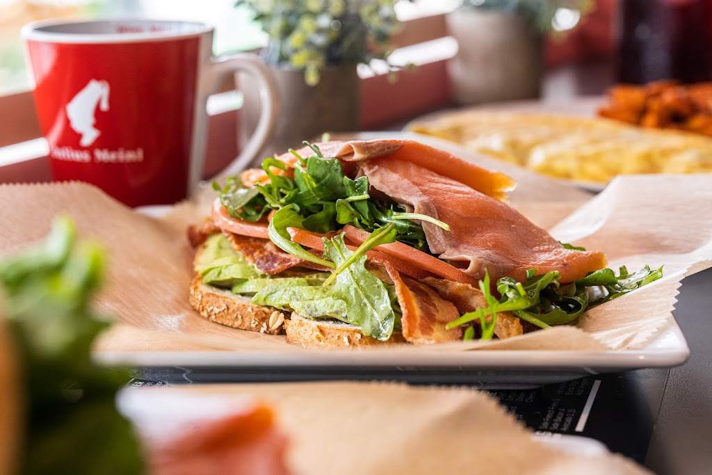 Uptown Deli Café Restaurant | restaurant | 235 Commercial Blvd, Lauderdale-By-The-Sea, FL 33308, USA | 9545337936 OR +1 954-533-7936