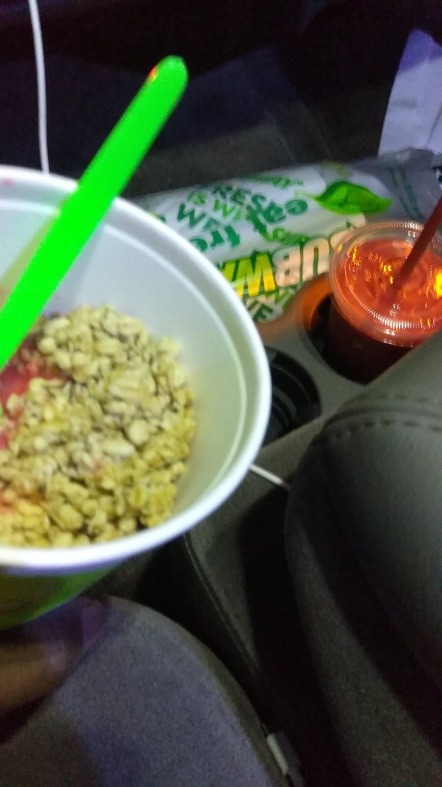 Juice It Up! | restaurant | 1131 S Sanderson Ave, Hemet, CA 92545, USA | 9519255295 OR +1 951-925-5295