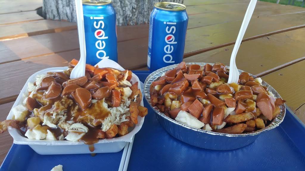 Snack Bar Au Vieux Frene | restaurant | 14630 Route Arthur Sauvé, Mirabel, QC J7N 2C1, Canada | 4502582851 OR +1 450-258-2851