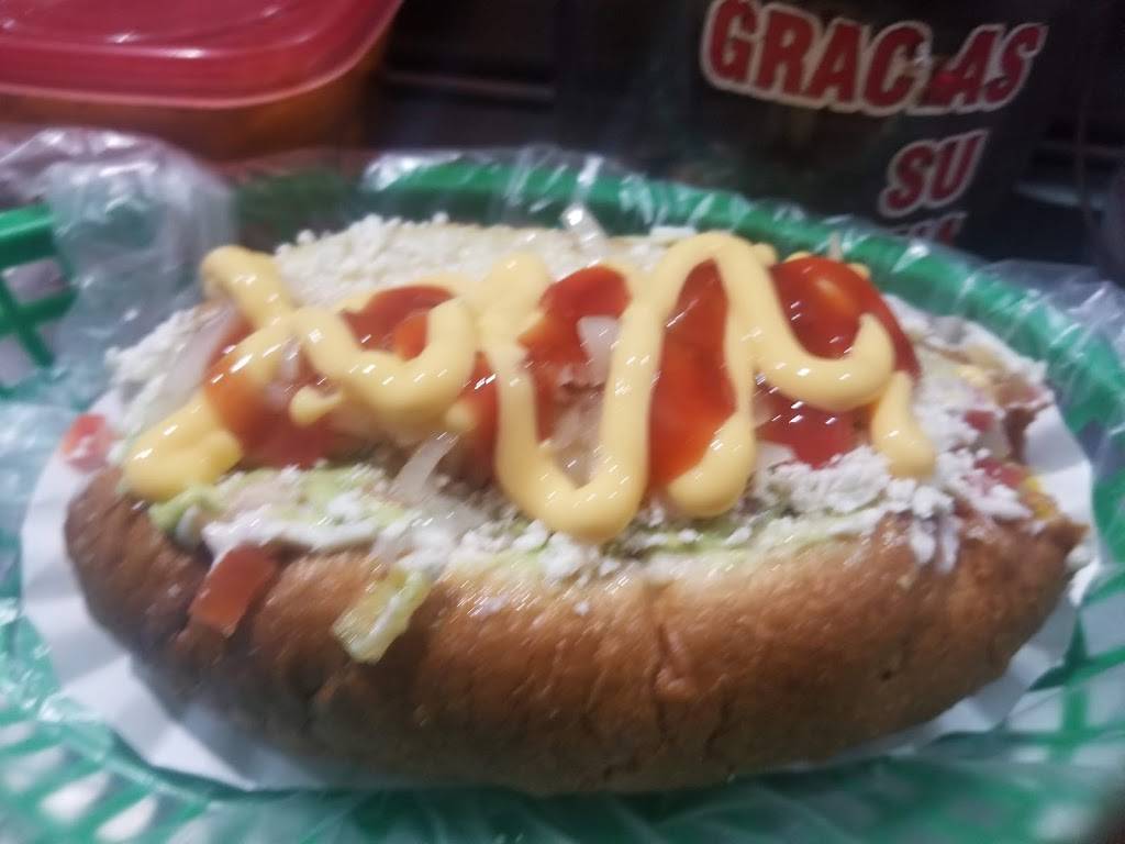 Hot Dogs Estilo Sinaloa | restaurant | 22710, Calle Estatuto Juridico 121, Plan Libertador, 22710 Rosarito, B.C., Mexico | 016647088255 OR +52 664 708 8255
