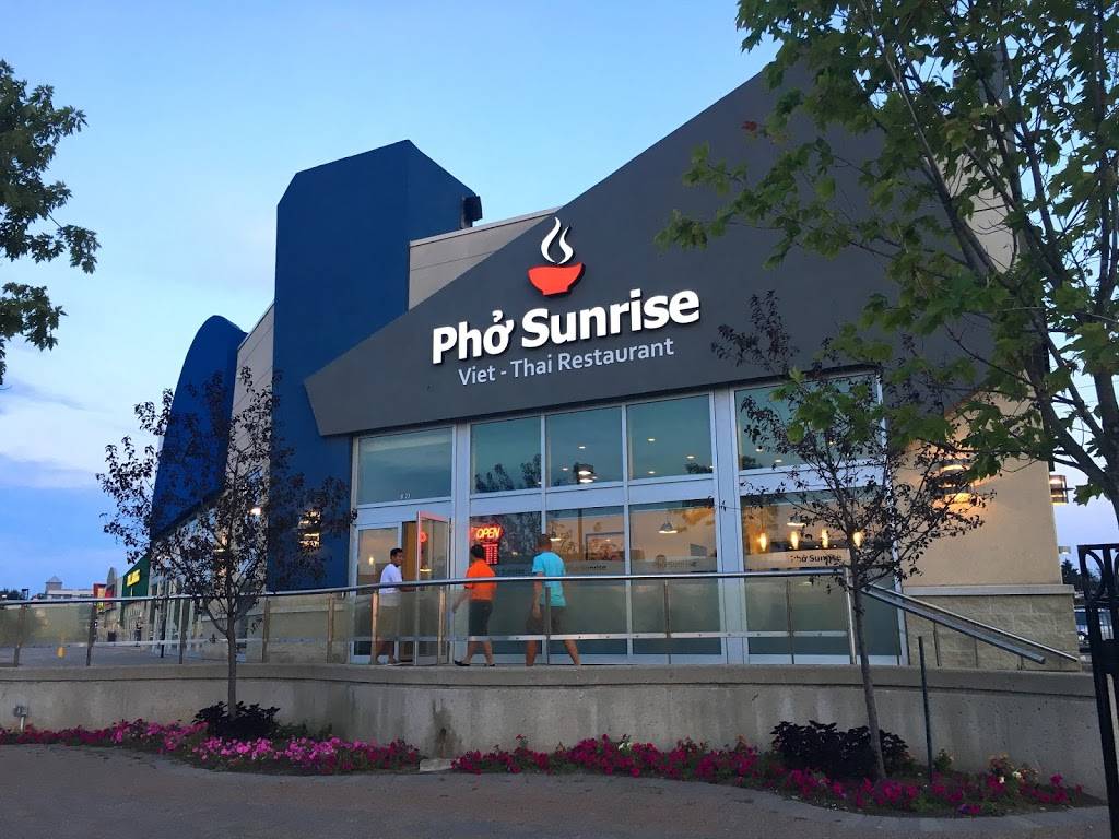 Pho Sunrise | restaurant | 1400 Ottawa St S, Kitchener, ON N2E 4E2, Canada | 5195792016 OR +1 519-579-2016