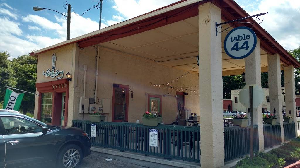 Paris Cake Company/table 44 | bakery | 300 Church St, Staunton, VA 24401, USA | 5408855026 OR +1 540-885-5026