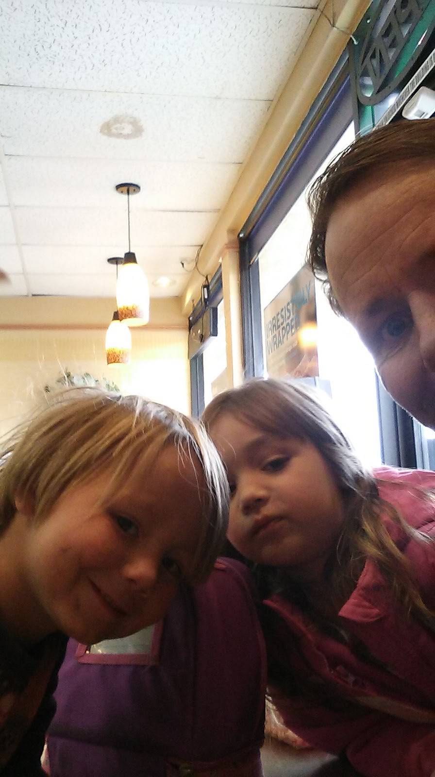 Subway | restaurant | 15319 B Palmdale Rd, Victorville, CA 92392, USA | 7602417799 OR +1 760-241-7799