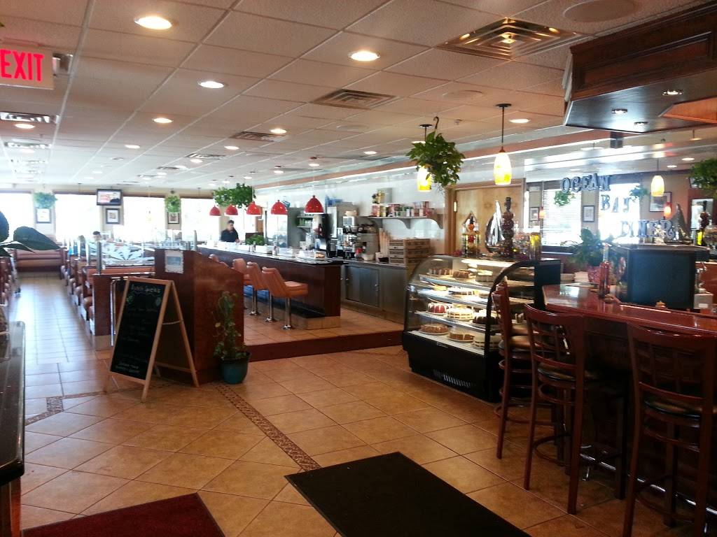 Ocean Bay Diner | restaurant | 1803 NJ-35, South Amboy, NJ 08879, USA | 7323137979 OR +1 732-313-7979