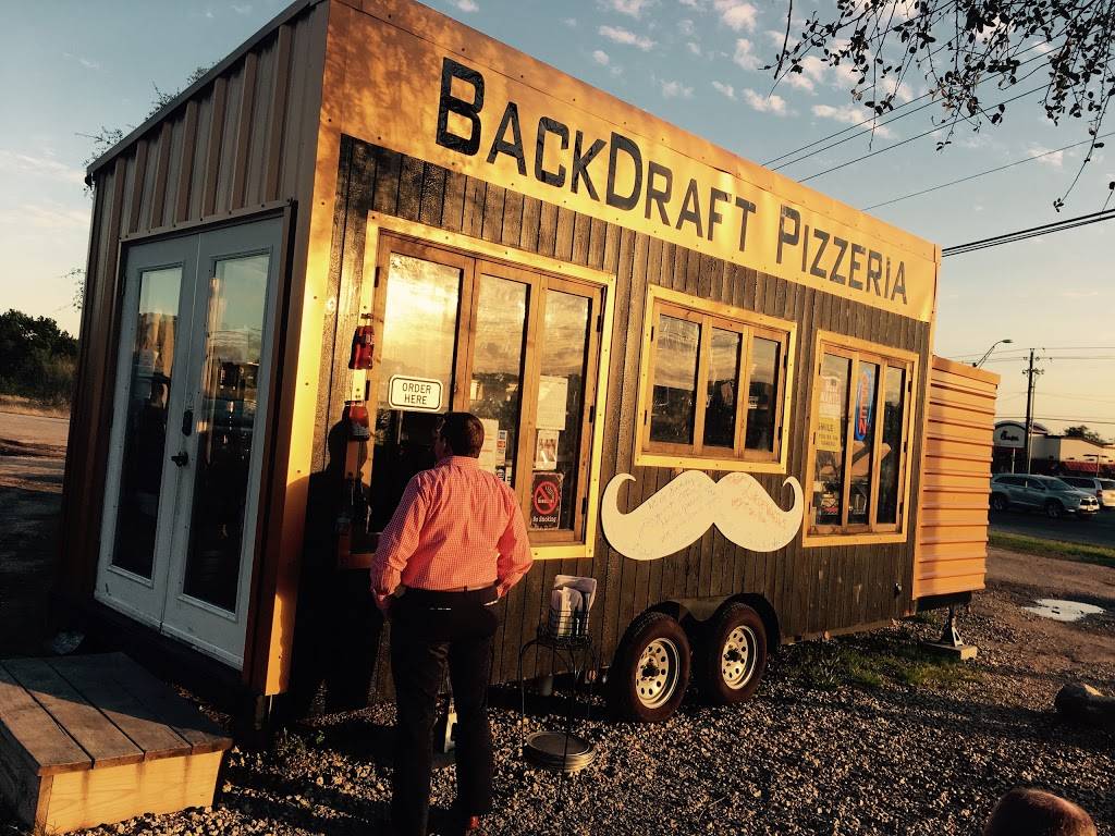 BackDraft Pizzeria | restaurant | 4th Tap Brewing Co-op, 10615 Metric Blvd, Austin, TX 78758, USA | 5123871005 OR +1 512-387-1005
