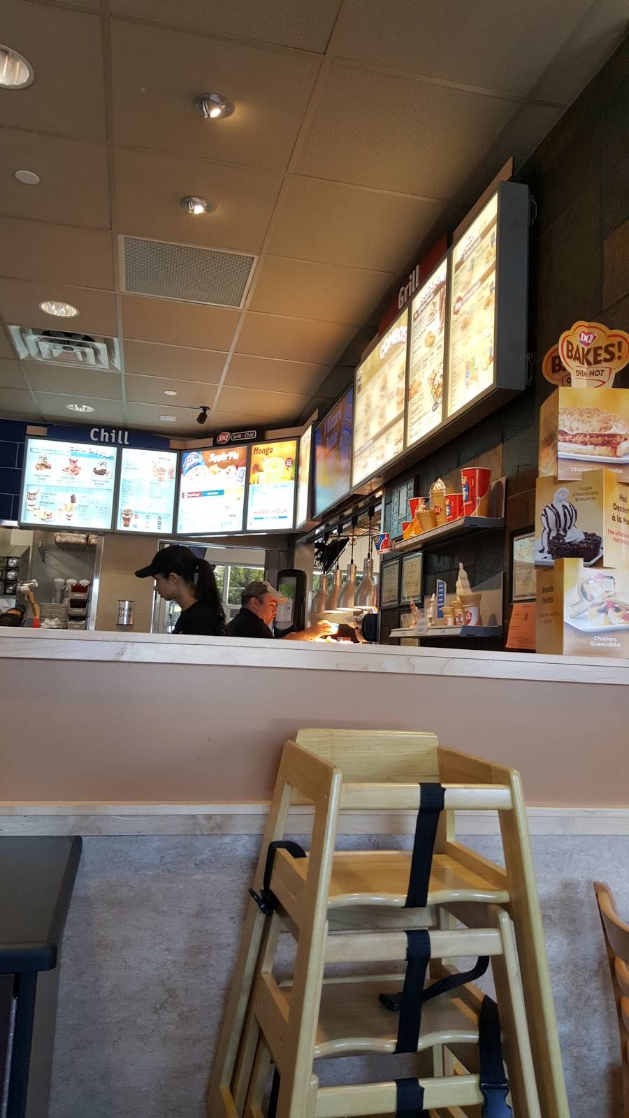 Dairy Queen Grill & Chill | restaurant | 321 W Jericho Turnpike, Huntington, NY 11743, USA | 6318246972 OR +1 631-824-6972