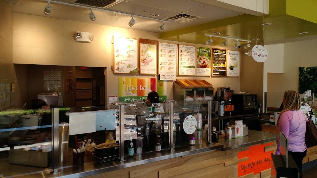 Jamba Juice Crossroads at Lake Buena Vista | restaurant | 12513 FL-535, Orlando, FL 32836, USA | 3213954912 OR +1 321-395-4912