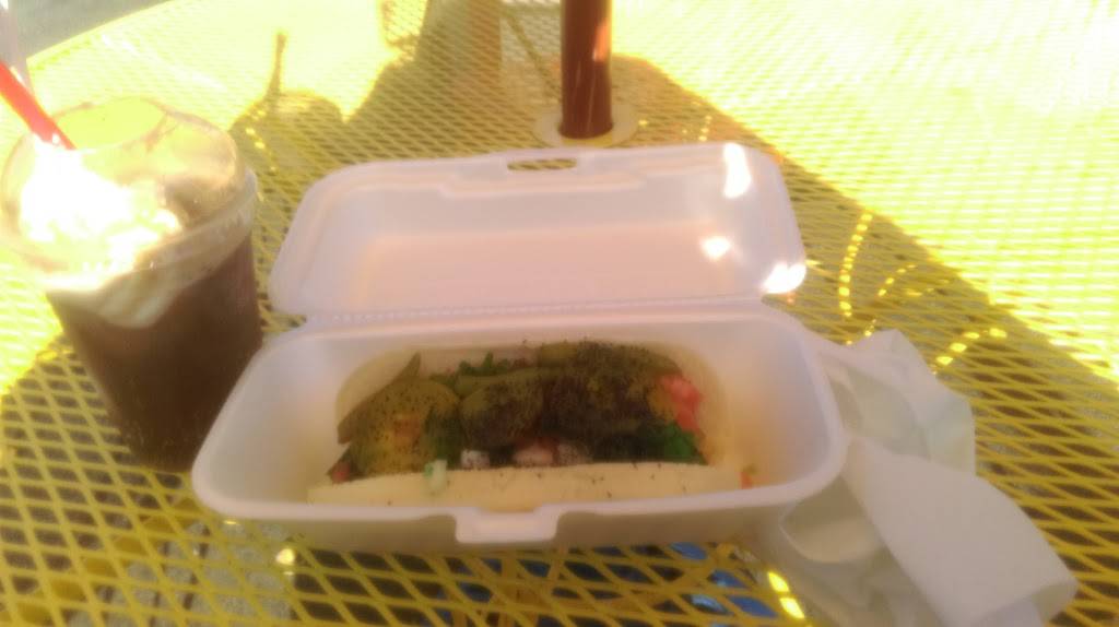 West Side Tasty Treat | meal takeaway | 118 S 3rd Ave, Wausau, WI 54401, USA | 7152980726 OR +1 715-298-0726