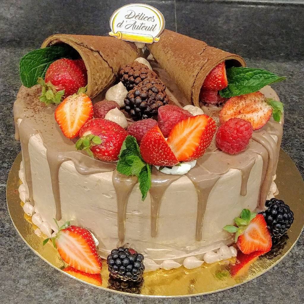 Patisserie Délices dAuteuill | restaurant | 4761 Boulevard des Laurentides, Laval, QC H7K 2Z6, Canada | 4506226000 OR +1 450-622-6000