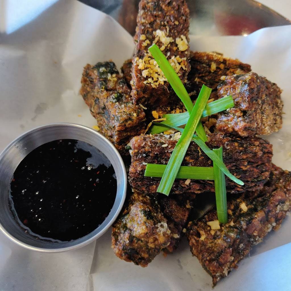 Lucky Thai Food | restaurant | 1570 Alton Rd #C, Miami Beach, FL 33139, USA | 3057638311 OR +1 305-763-8311