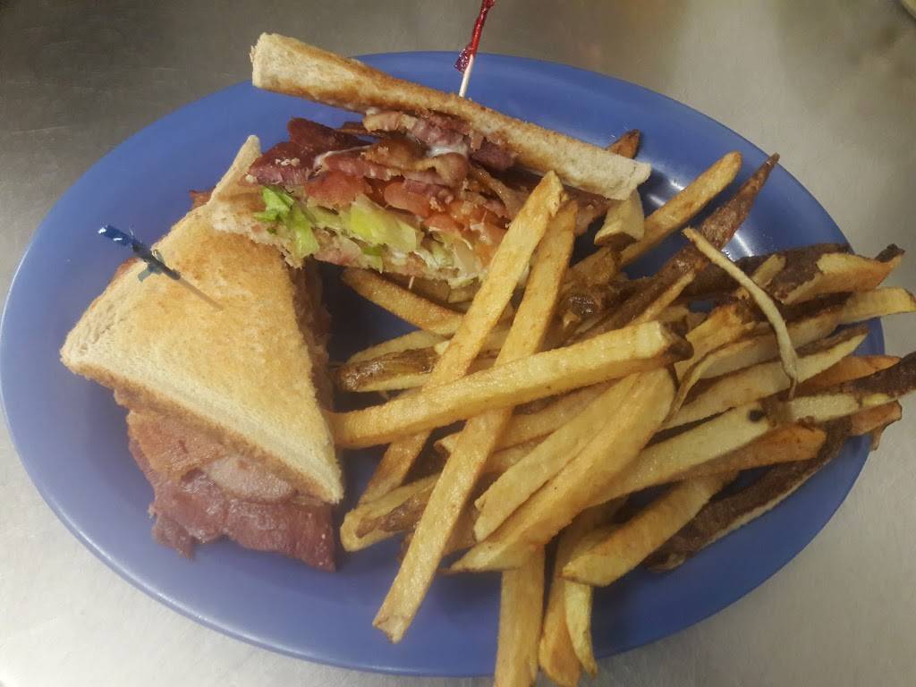 Redneck Haven | restaurant | 35886 OK-29, Pauls Valley, OK 73075, USA | 4054433631 OR +1 405-443-3631