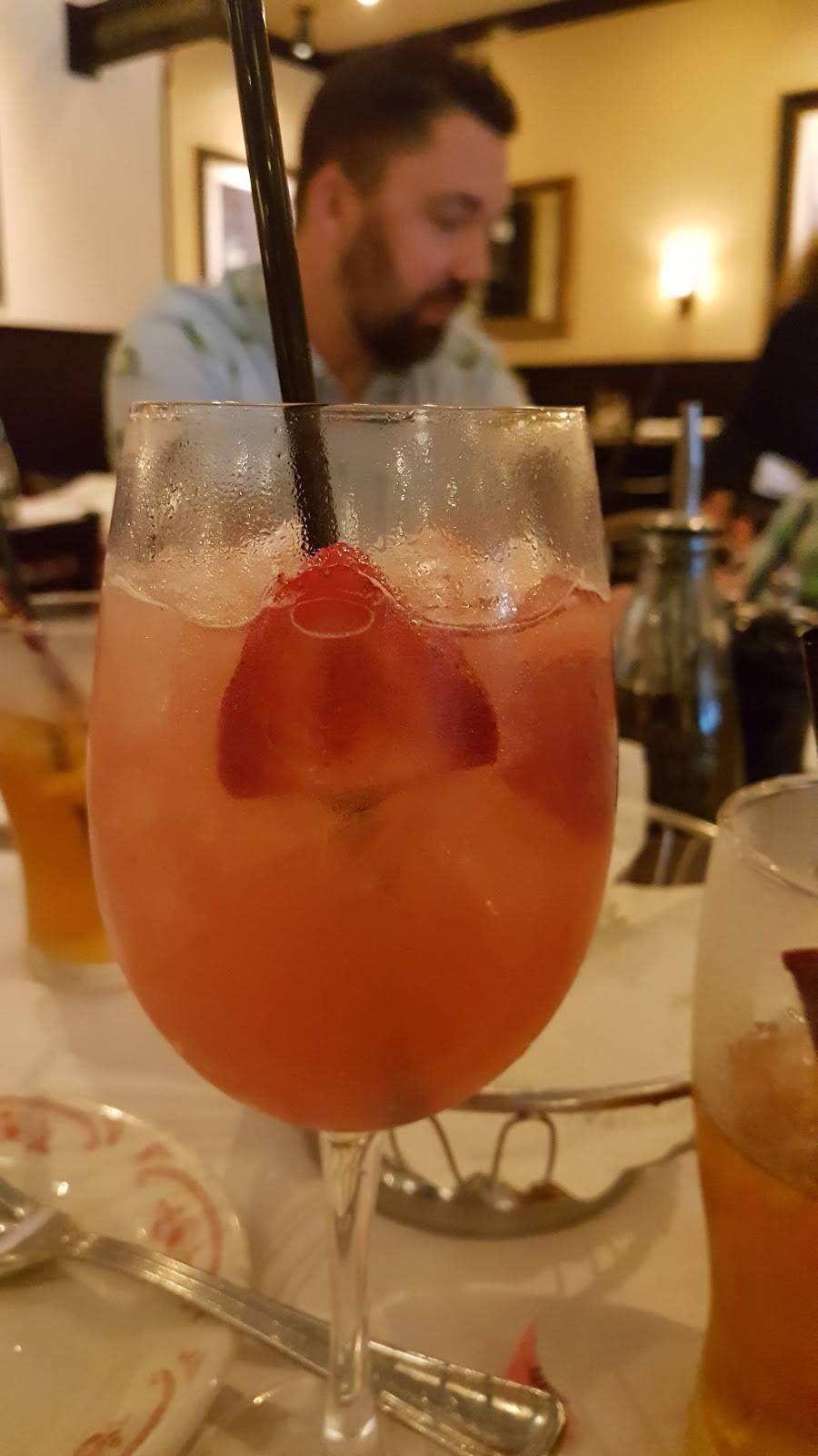 Maggianos Little Italy | restaurant | 307 Hawthorn Center, Vernon Hills, IL 60061, USA | 8479180380 OR +1 847-918-0380