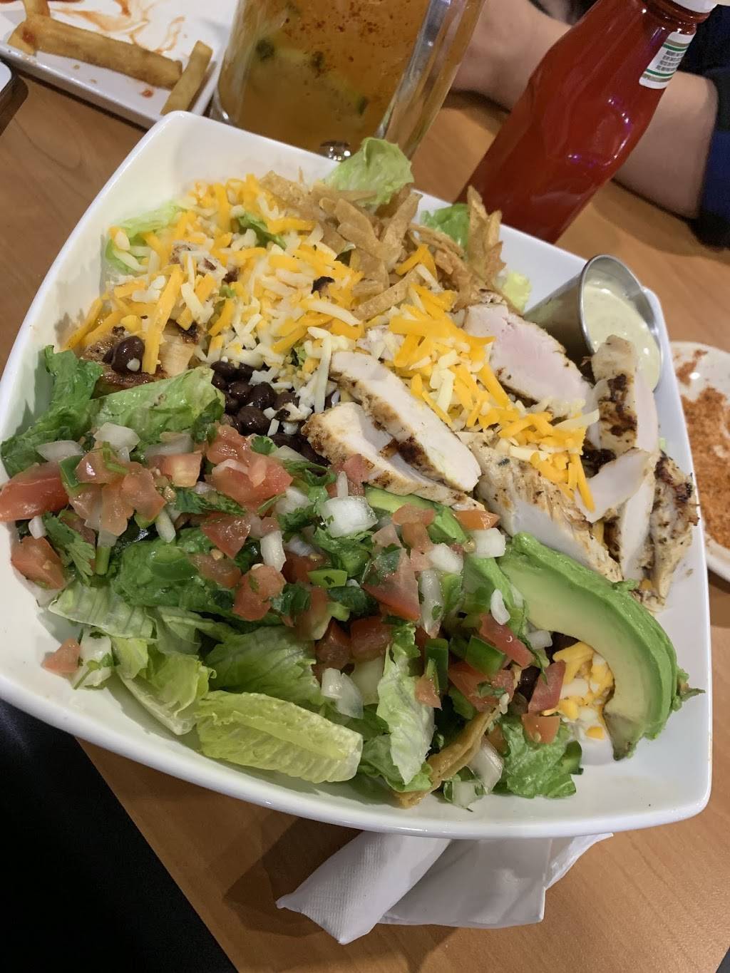 Wild West Grill | restaurant | 1410 Washington St, Waukegan, IL 60085, USA | 8476727669 OR +1 847-672-7669