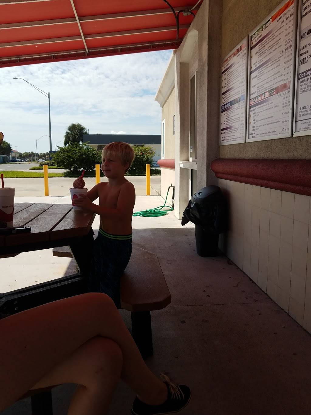 Smoothie King | restaurant | 1020 3rd St S, Jacksonville Beach, FL 32250, USA | 9042466336 OR +1 904-246-6336