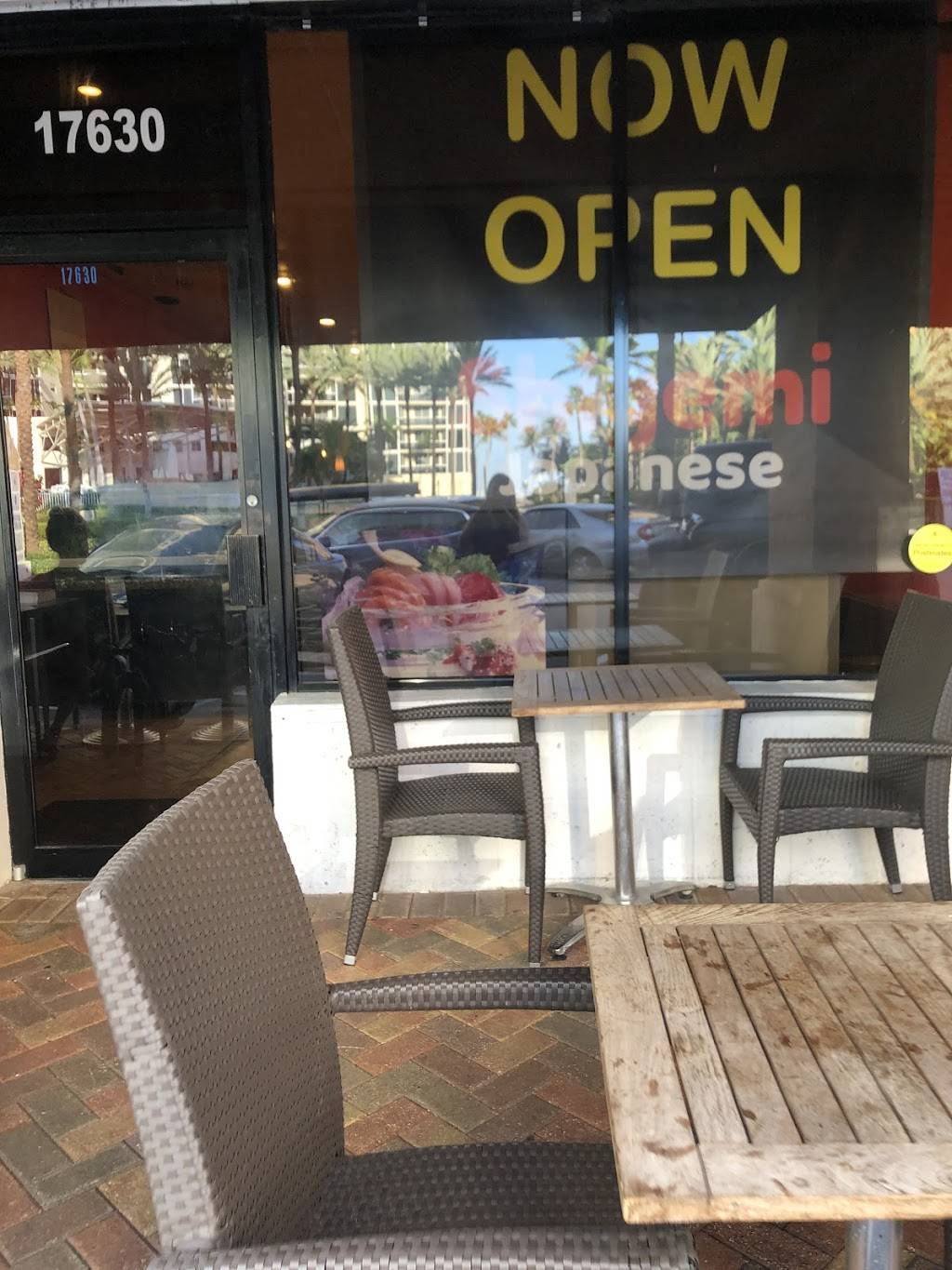 Sumo Sushi Bar and Grill | meal takeaway | 17630 Collins Ave, Sunny Isles Beach, FL 33160, USA | 3056821243 OR +1 305-682-1243