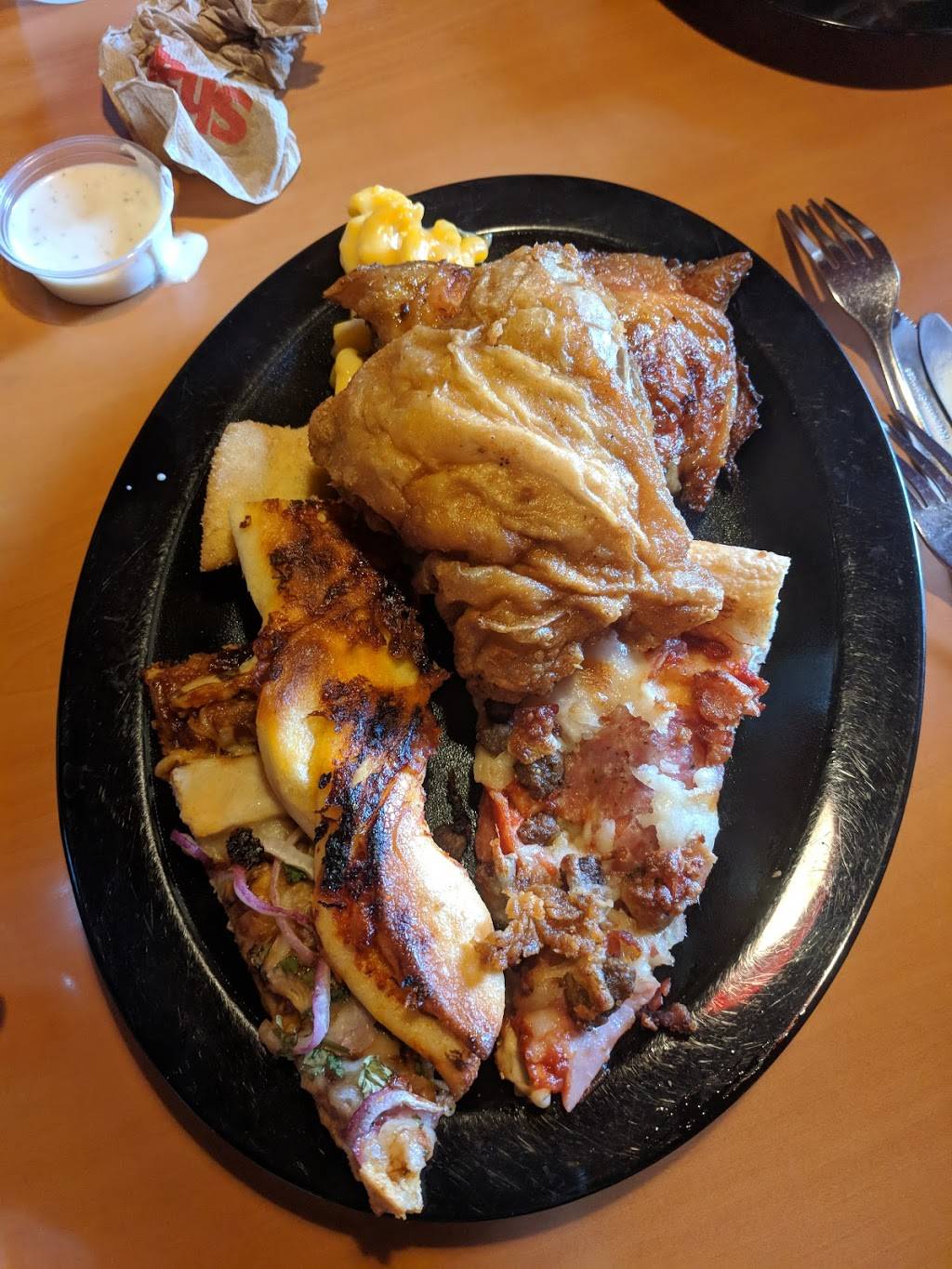 Shakeys Pizza Parlor | restaurant | 1027 S Harbor Blvd, Anaheim, CA 92805, USA | 7145330442 OR +1 714-533-0442