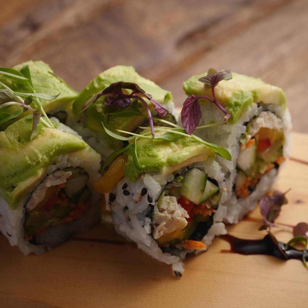 Dragonfly Robata Grill & Sushi | restaurant | 7972 Via Dellagio Way, Orlando, FL 32819, USA | 4073703359 OR +1 407-370-3359