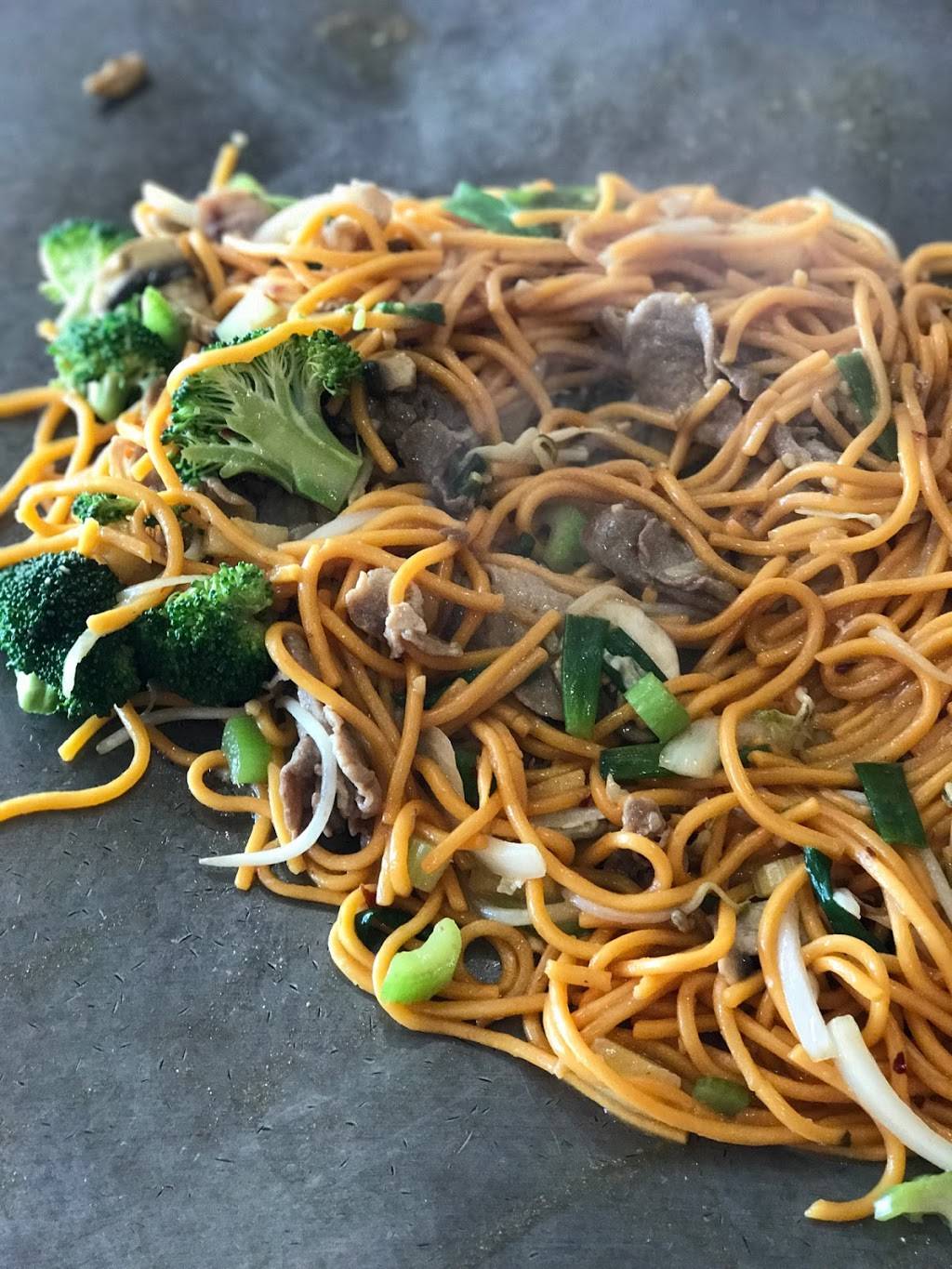 DTasty Grill Mongolian BBQ and Ramen | restaurant | 6211 Valley Springs Pkwy suite a, Riverside, CA 92507, USA | 9516565384 OR +1 951-656-5384