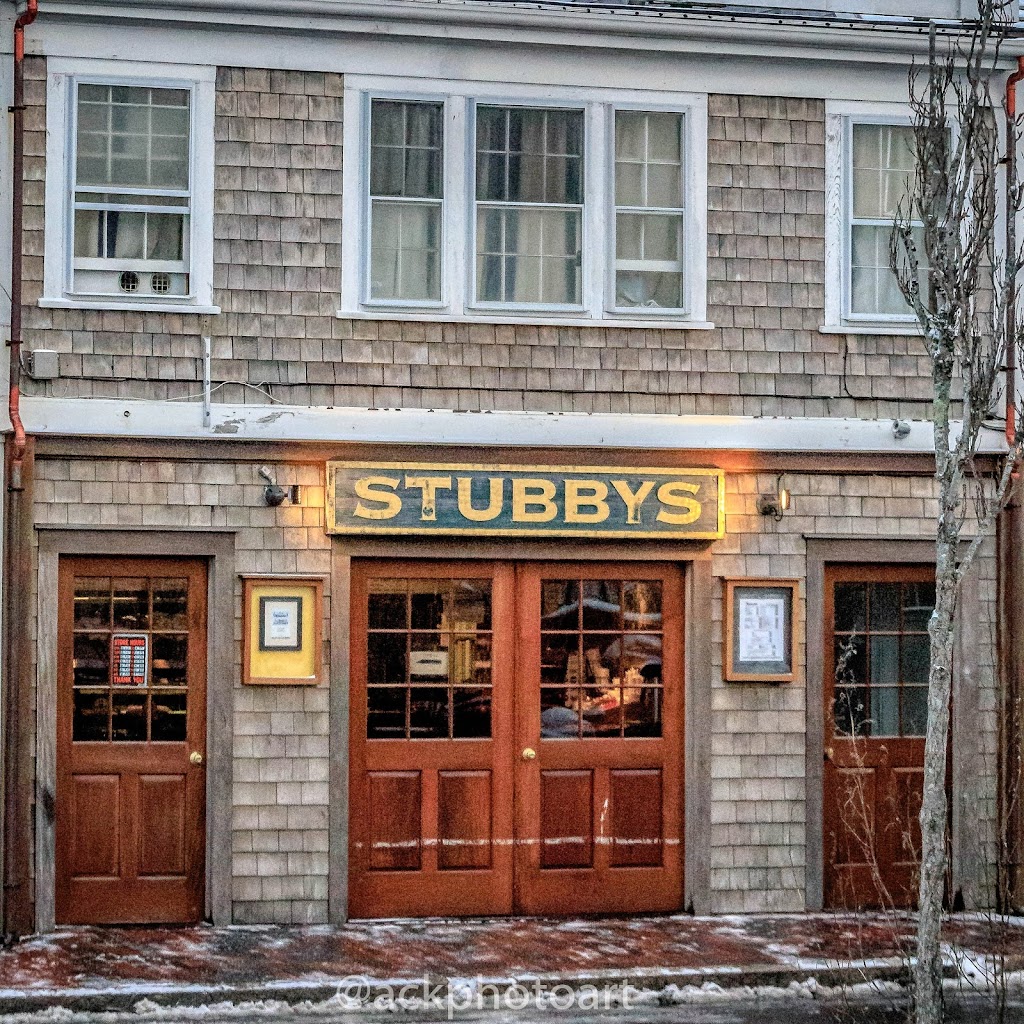 Stubbys | restaurant | 8 Steamboat Wharf, Nantucket, MA 02554, USA | 5082280028 OR +1 508-228-0028