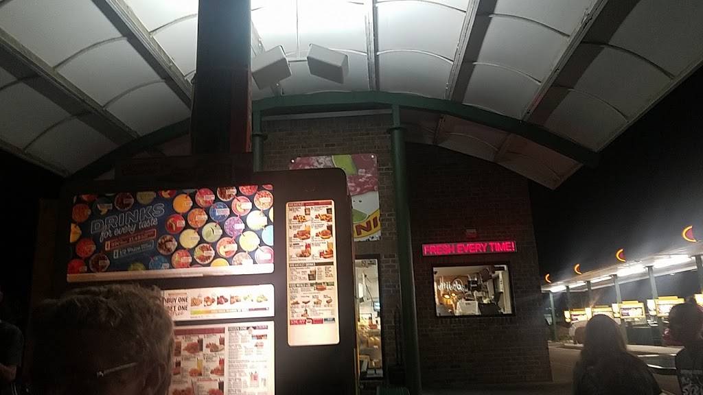 Sonic Drive-In | restaurant | 13900 Raised Antler Cir, Midlothian, VA 23112, USA | 8046392790 OR +1 804-639-2790