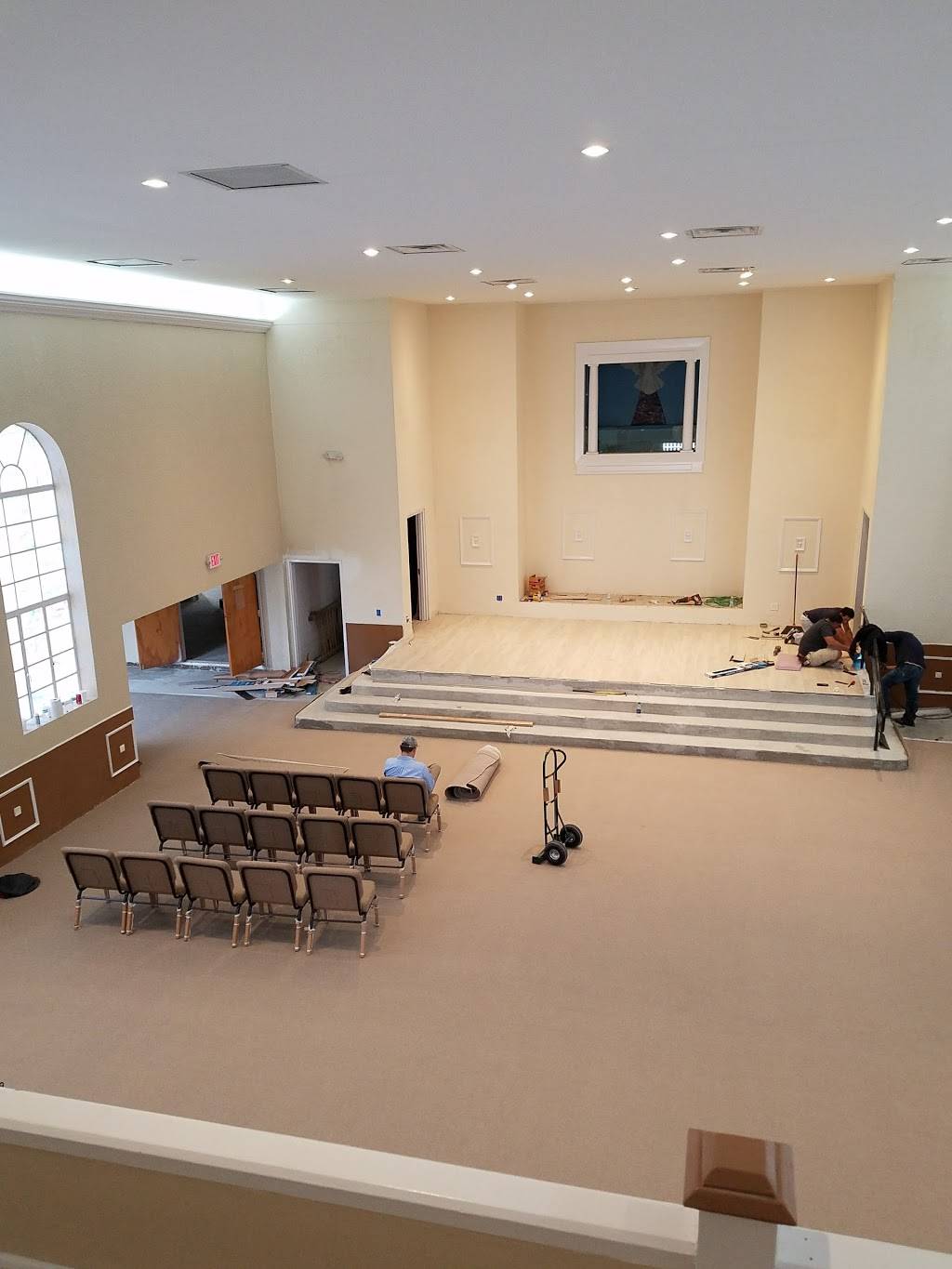 Bojangles Famous Chicken n Biscuits | restaurant | 2315 S Elm-Eugene St, Greensboro, NC 27406, USA | 3362725607 OR +1 336-272-5607