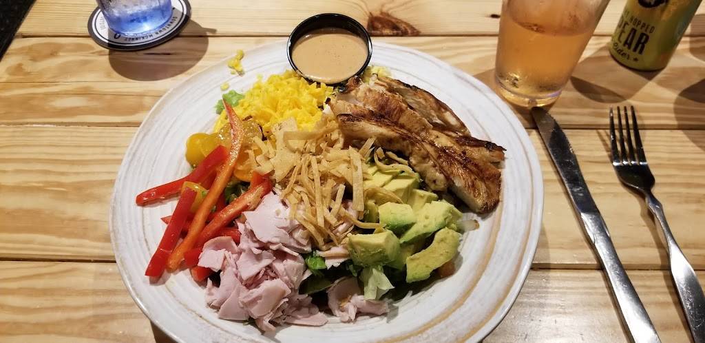 The Yard McKinney TX | restaurant | 107 S Church St, McKinney, TX 75069, USA | 4696310035 OR +1 469-631-0035