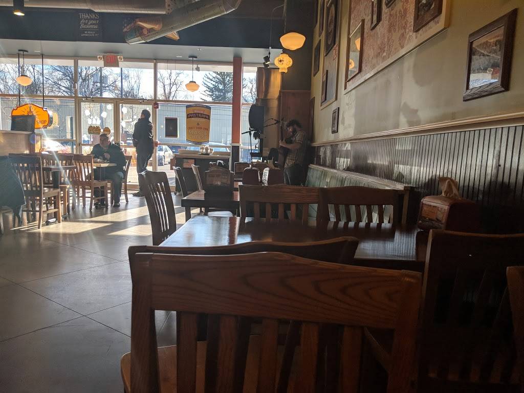 Potbelly Sandwich Shop | restaurant | 19 Ogden Ave, Westmont, IL 60559, USA | 6307963412 OR +1 630-796-3412