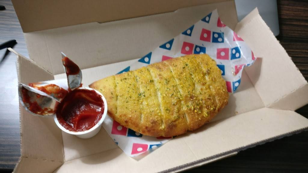 Dominos Pizza | meal delivery | 1711 W El Camino Real, Mountain View, CA 94040, USA | 6509644001 OR +1 650-964-4001