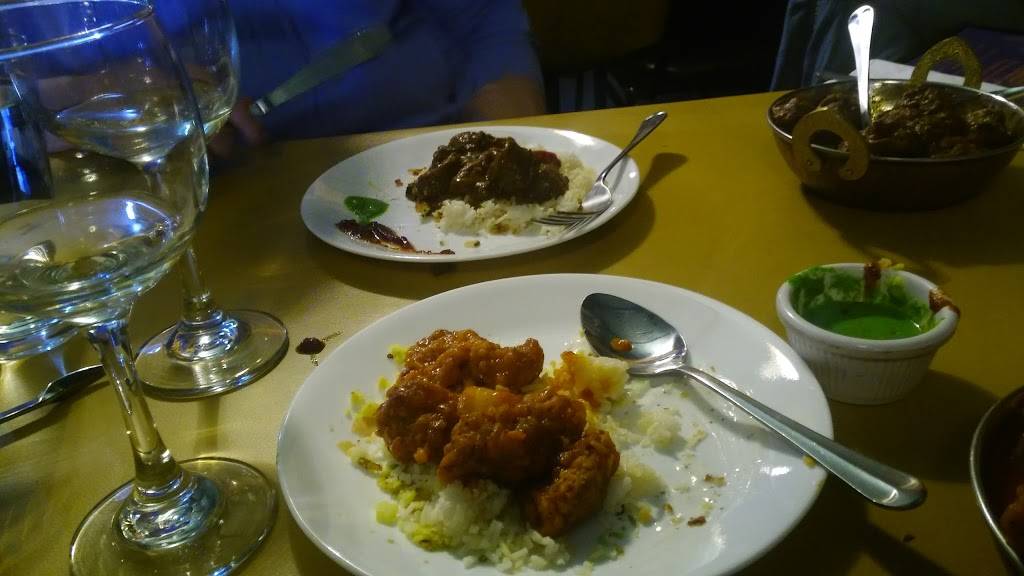 Ateethi Restaurant | restaurant | 9321 Krewstown Rd, Philadelphia, PA 19115, USA | 2156986113 OR +1 215-698-6113