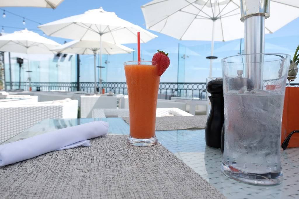 Boxwood On The Roof | restaurant | 1020 N San Vicente Blvd, West Hollywood, CA 90069, USA | 3103587747 OR +1 310-358-7747