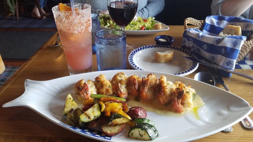 Dukes Seafood | restaurant | 3327 Ruston Way, Tacoma, WA 98402, USA | 2537525444 OR +1 253-752-5444