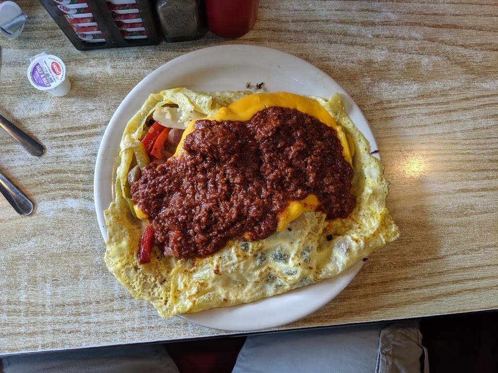 Jakes On the Park | restaurant | 17 S Park Row, Waterford, PA 16441, USA | 8147960201 OR +1 814-796-0201