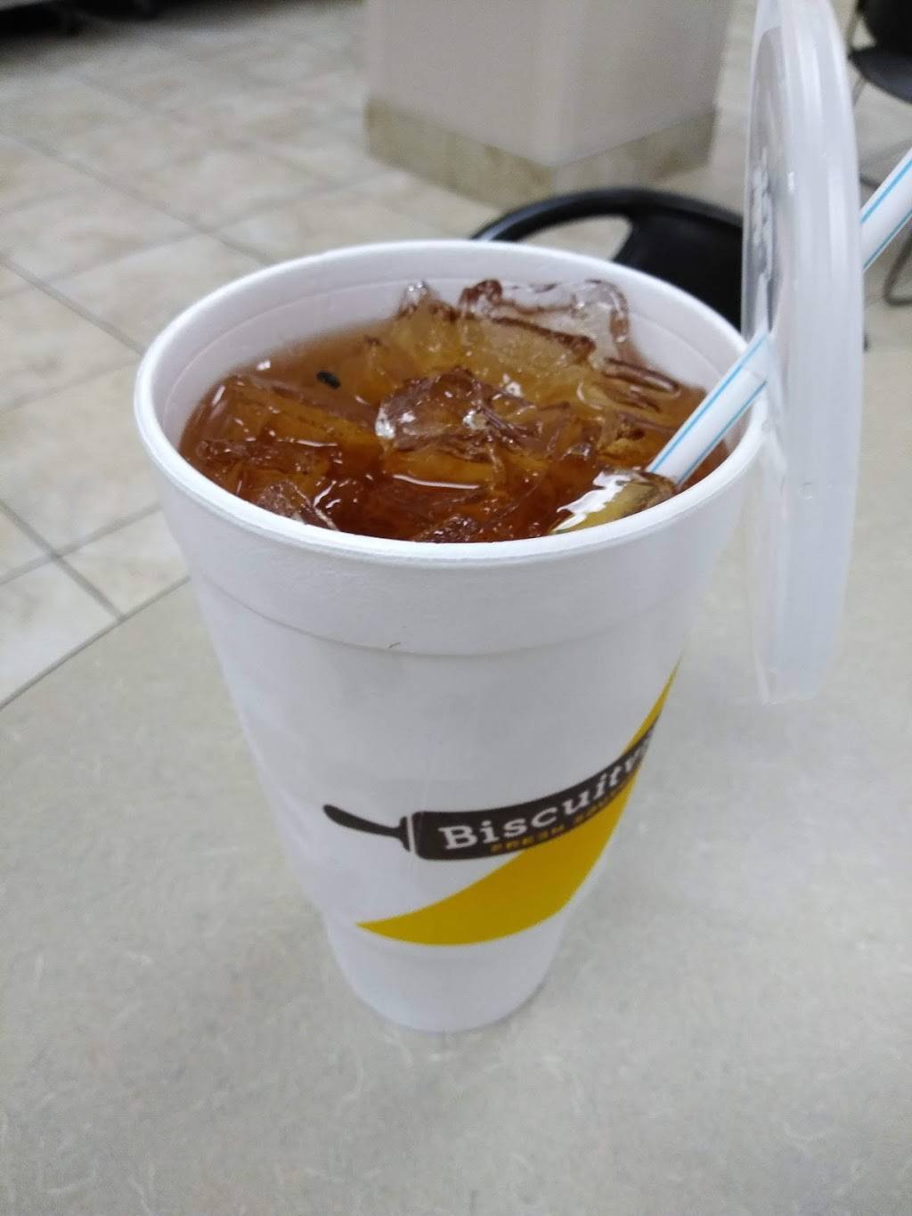 Biscuitville | cafe | 2215 Martin Luther King Jr Dr, Greensboro, NC 27406, USA | 3362752322 OR +1 336-275-2322