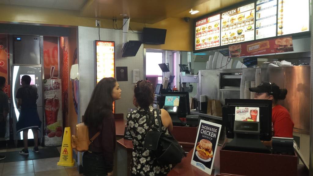 Jack in the Box | restaurant | 3002 Ming Ave, Bakersfield, CA 93304, USA | 6618325942 OR +1 661-832-5942