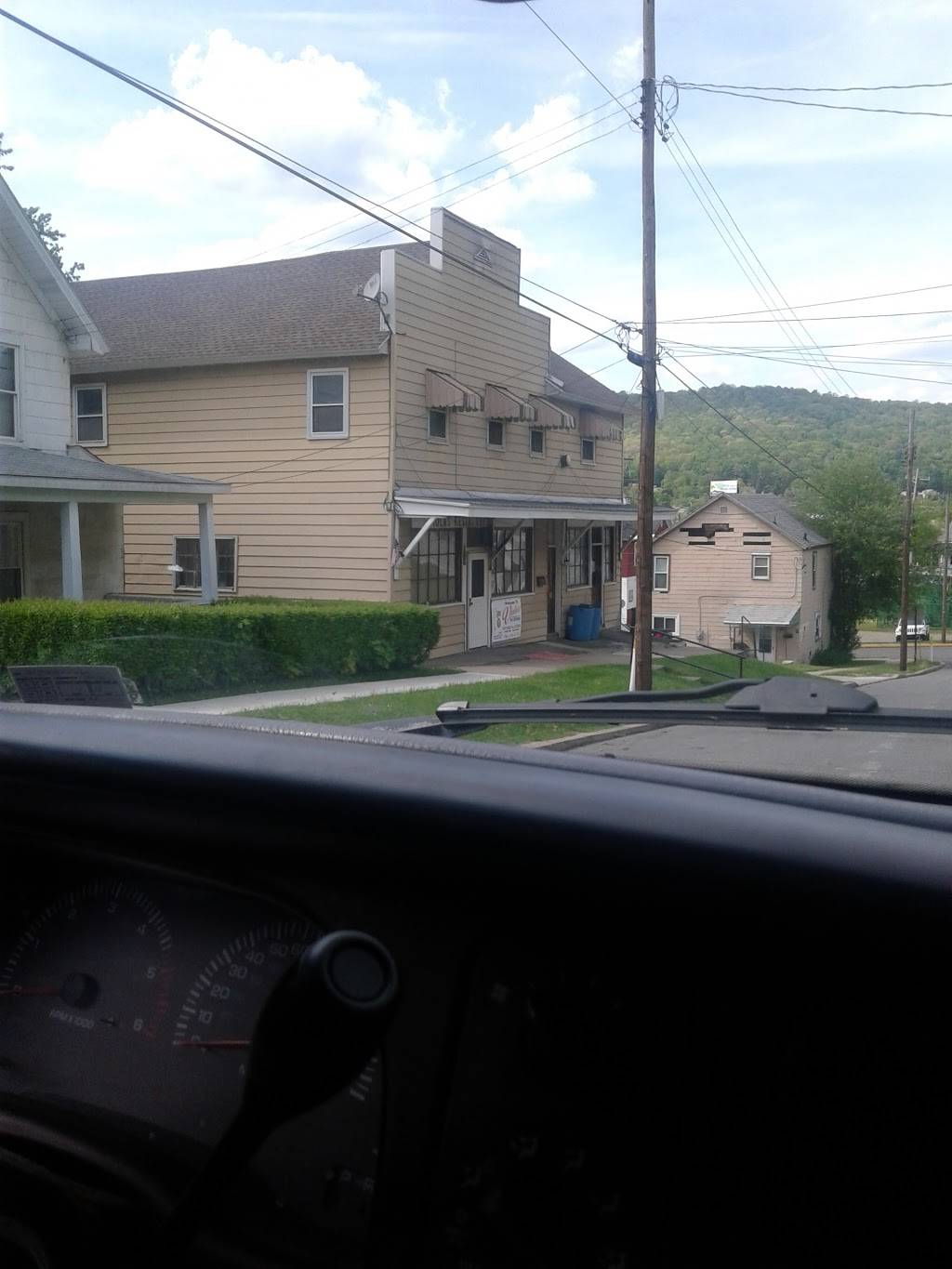 Violas Restaurant |  | 12 Brennan St, Bradford, PA 16701, USA | 8143687826 OR +1 814-368-7826