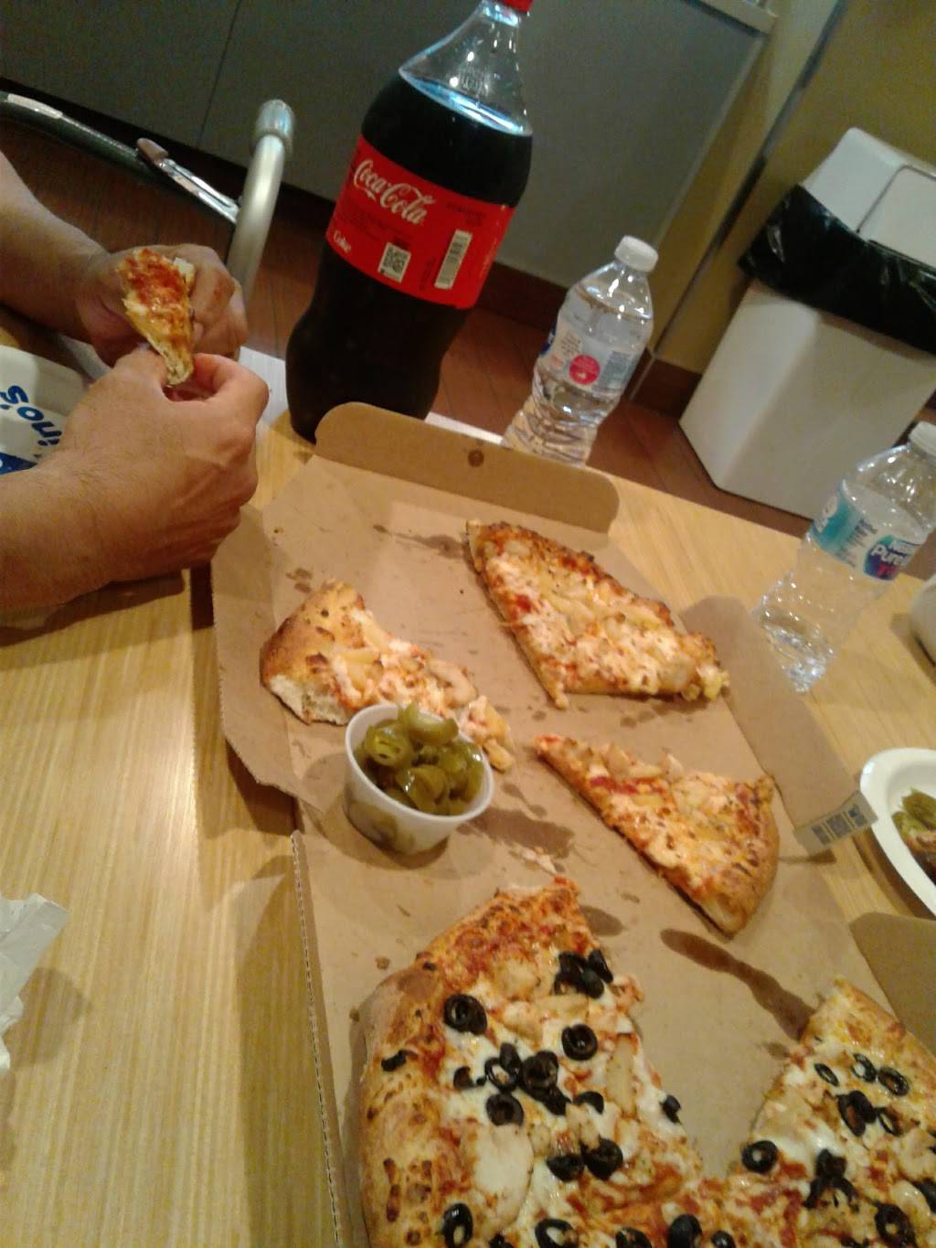 Dominos Pizza | meal delivery | 821 S Long Beach Blvd, Compton, CA 90221, USA | 3106351212 OR +1 310-635-1212