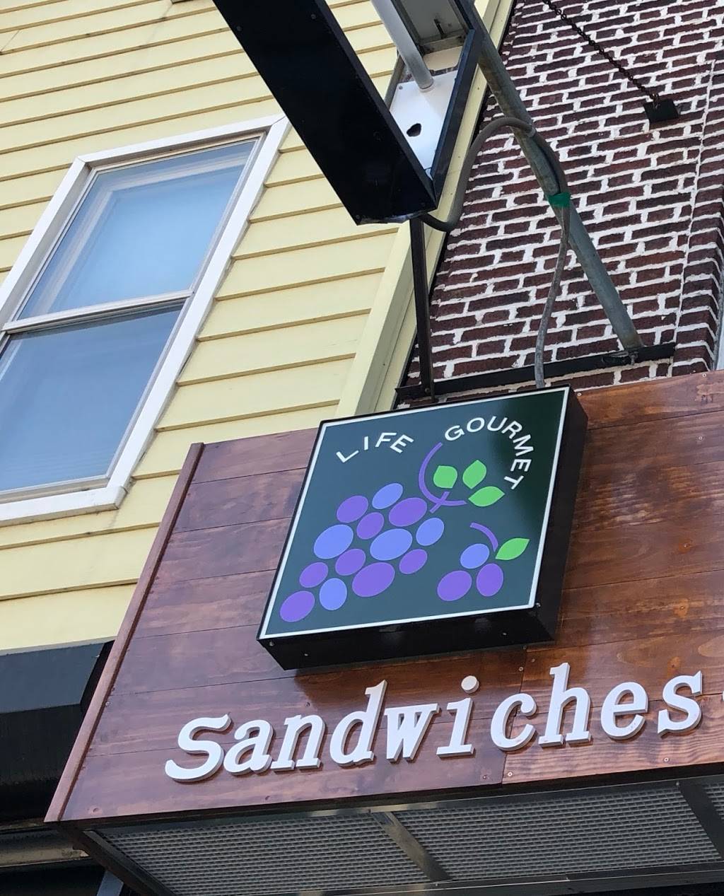 Life Gourmet Deli & Grocery | restaurant | 4418 4th Ave, Brooklyn, NY 11220, USA | 7187686580 OR +1 718-768-6580