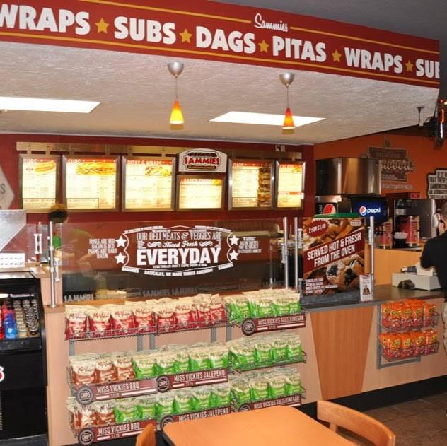Sammies | meal takeaway | 117 Lovelace Ave, Martin, TN 38237, USA | 7315871992 OR +1 731-587-1992