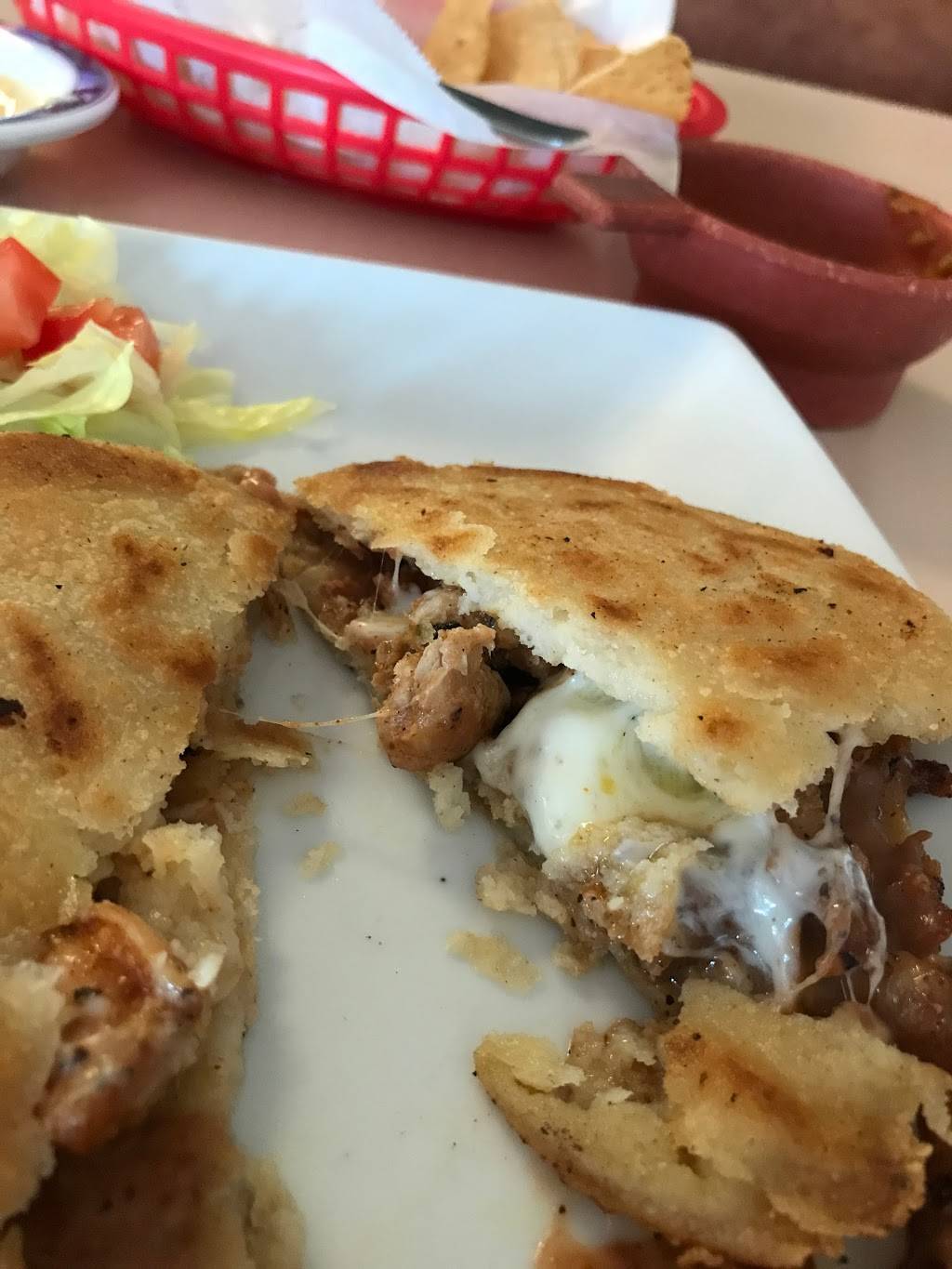 EL CHARRITO | restaurant | 10911 W Hardy Rd, Houston, TX 77076, USA | 8329941716 OR +1 832-994-1716