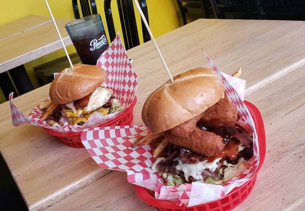 Stoopid Burger | restaurant | 2329 NE Glisan St, Portland, OR 97232, USA | 5034775779 OR +1 503-477-5779