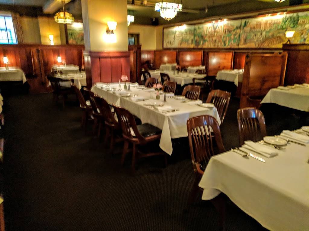 McMenamins Black Rabbit Restaurant | restaurant | 2126 SW Halsey St, Troutdale, OR 97060, USA | 5034923086 OR +1 503-492-3086